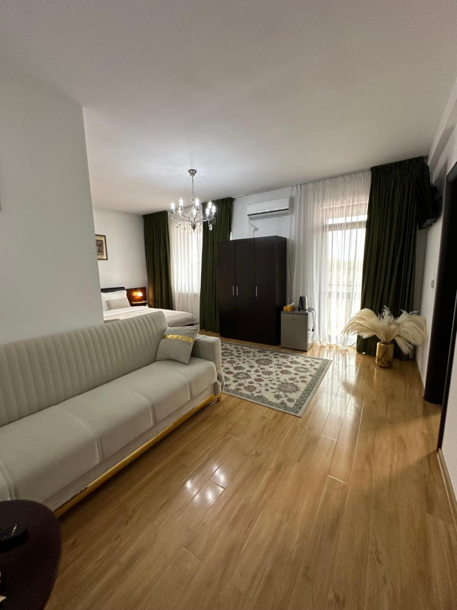 Vila Zoe Bucharestairport&Therme&Parking Otopeni Bagian luar foto