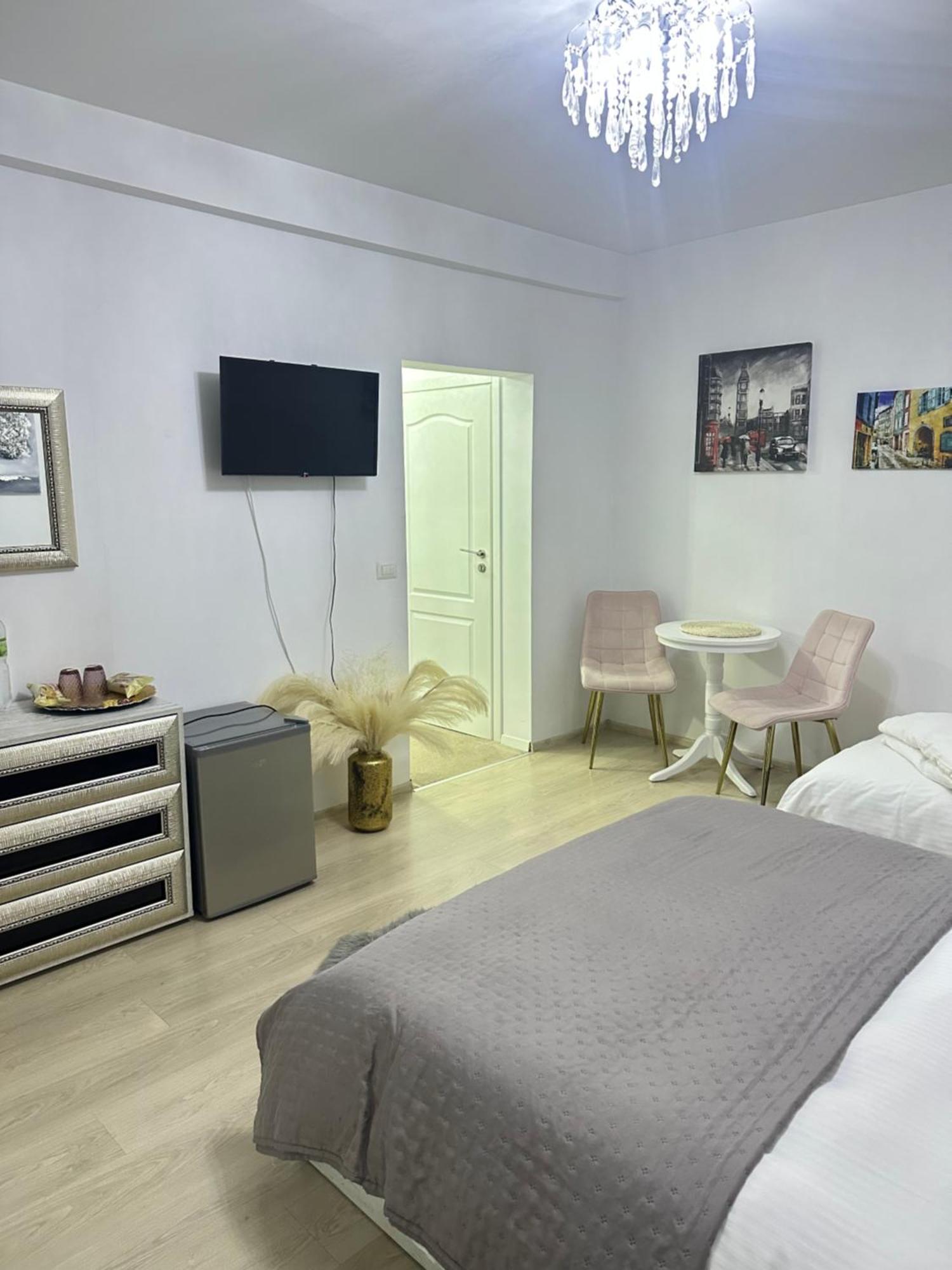Vila Zoe Bucharestairport&Therme&Parking Otopeni Bagian luar foto